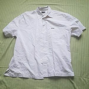 Guess short sleeved shirt